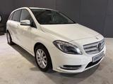 Mercedes-Benz B 180*Bi-Xenon*SHZ*Navi* - Mercedes-Benz: Schaltgetriebe