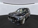 BMW X7 M50 - BMW X7 M50 mit Anhängerkupplung