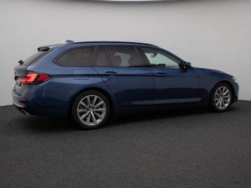 Fahrzeugabbildung BMW 530d Luxury Line Kamera DAB HiFi Stop&Go Alarm