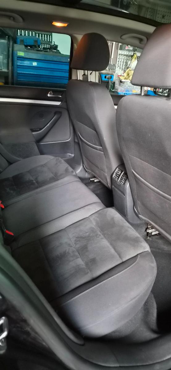 Volkswagen Golf 2010 — photo 11