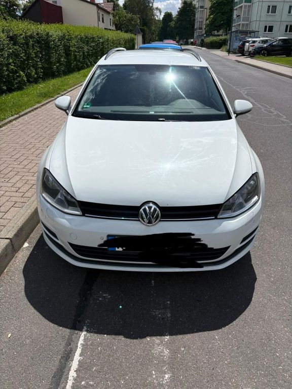 Image of Volkswagen Golf
