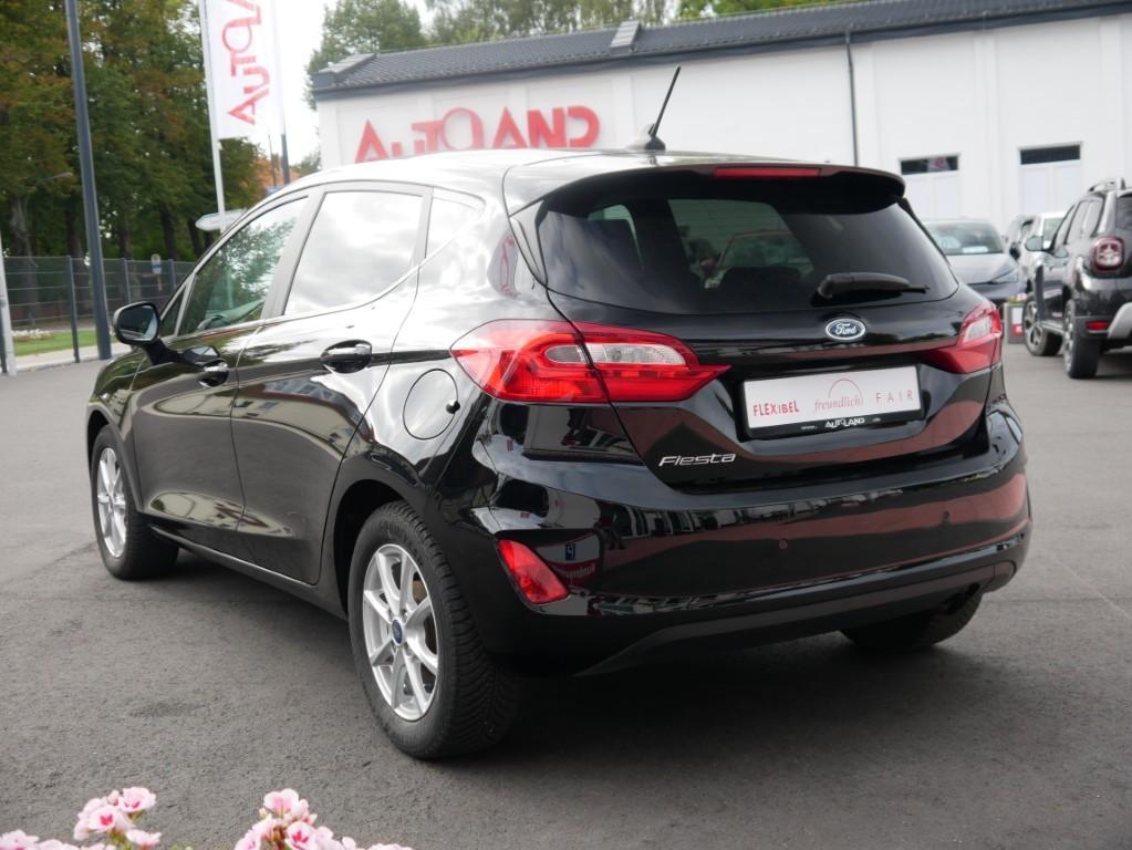 Ford Fiesta 1.0 Titanium LED Android Apple Tempomat