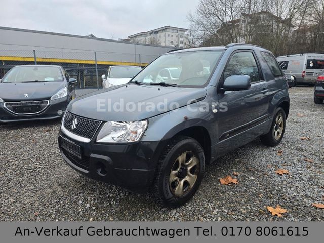 Suzuki Grand Vitara 1.9 DDIS Black and White