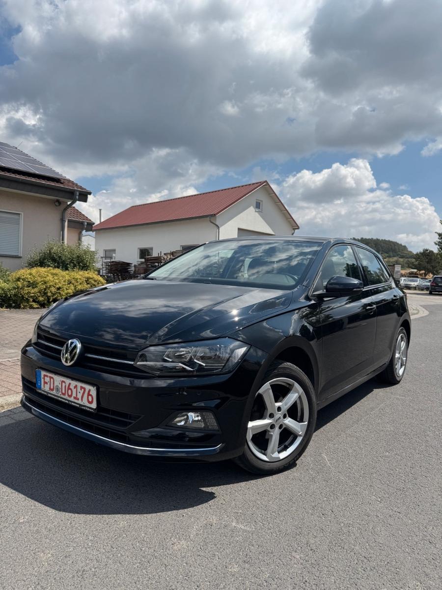 Volkswagen Polo VI Highline