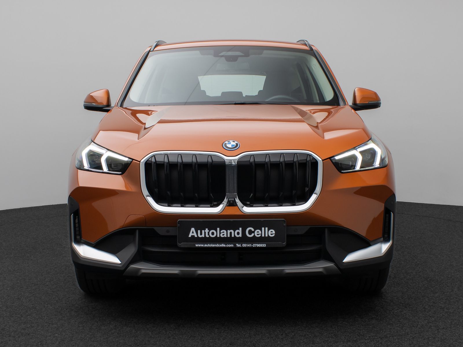 Fahrzeugabbildung BMW X1 xD30e ACC 360°HUD DAB Alarm H/K Sportsitz 18"
