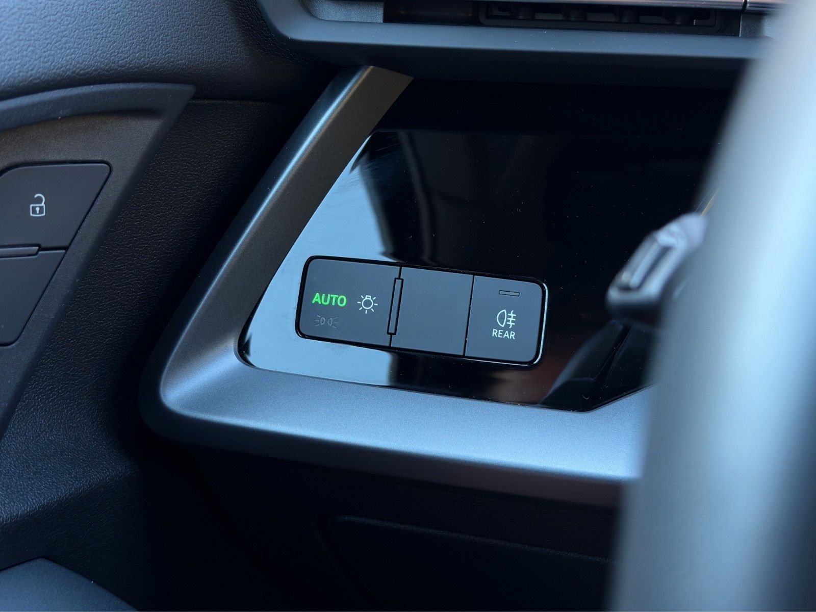 Fahrzeugabbildung Audi A3 Sportback MHEV*ViCo*LED*SHZ*NAVI**