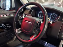 Fahrzeugabbildung Land Rover Range Rover 3,0 TDV6 (360/SI-BELÜF/DAB/MERIDIAN
