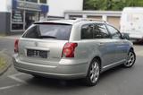 Toyota Avensis Executive 2.0-l-VVT-i*XENON*PDC*1 HAND* - Toyota Avensis in Duisburg