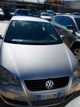 Volkswagen Polo 1.4/80CV 16V 3p. Comfortline - Volkswagen Polo 16v mit Benzin-Antrieb