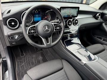 Mercedes GLC 300 - 11