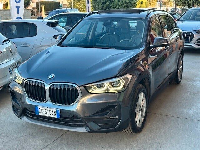 BMW Bmw X1 xDrive 18d Advantage IVA ESPOSTA FULL OPT imagem 3
