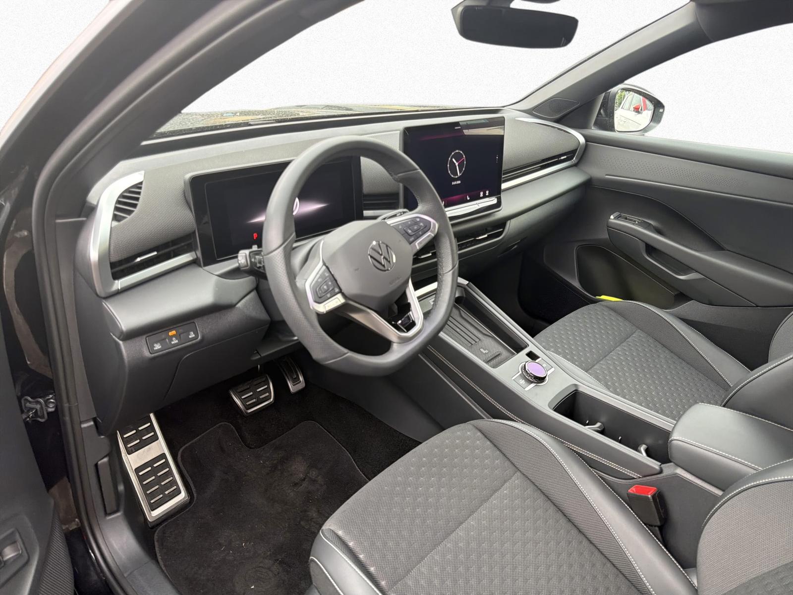 Volkswagen T-Roc R-Line 1.5 eTSI 7-DSG NAVI KLIMA PDC, миниатюра 8