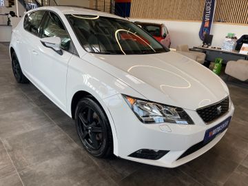 Seat Leon Style *PDC*KLIMA*SZ.HZ.*TEMPOMAT*