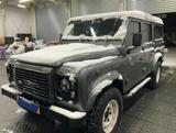 Land Rover Defender 2.2 Td4 110 E Station Wagon - scheckheftgepflegte Land Rover Defender