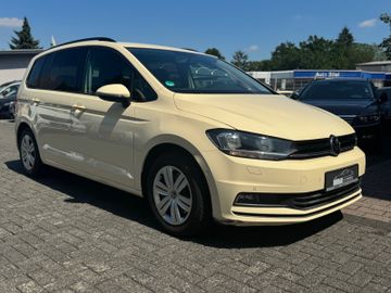Volkswagen Touran - 4