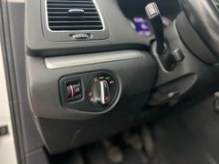 VW Sharan Life BMT/ 4x4 / 2.HD / 7-SITZE / AHK VW Sharan Life BMT/ 4x4 / 2.HD / 7-SITZE / AHK