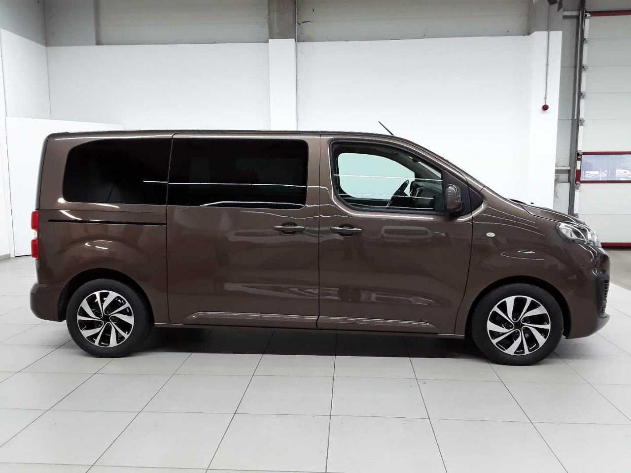 Citroën Spacetourer M 2.0 Lounge 7 Si. LEDER AHK