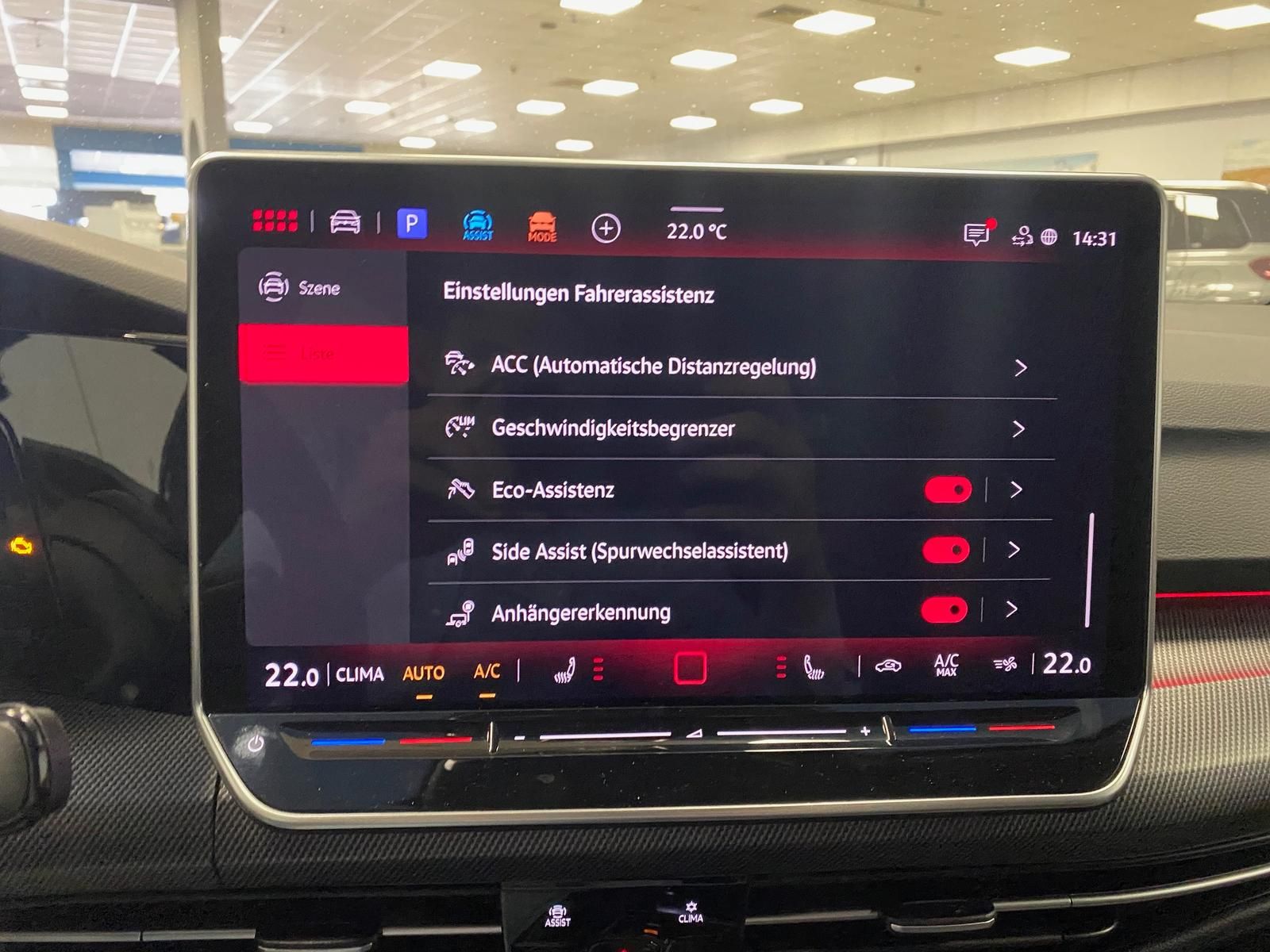 Fahrzeugabbildung Volkswagen Variant 2.0 TSI 4Mot R-Line BlackStyle+AHK+MATRI