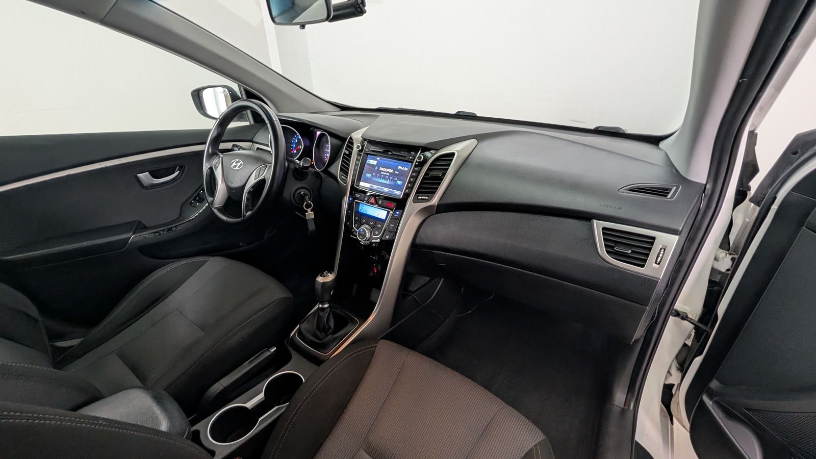 Fahrzeugabbildung Hyundai i30 cw Klimaauto. * Sitzhzg * PDC