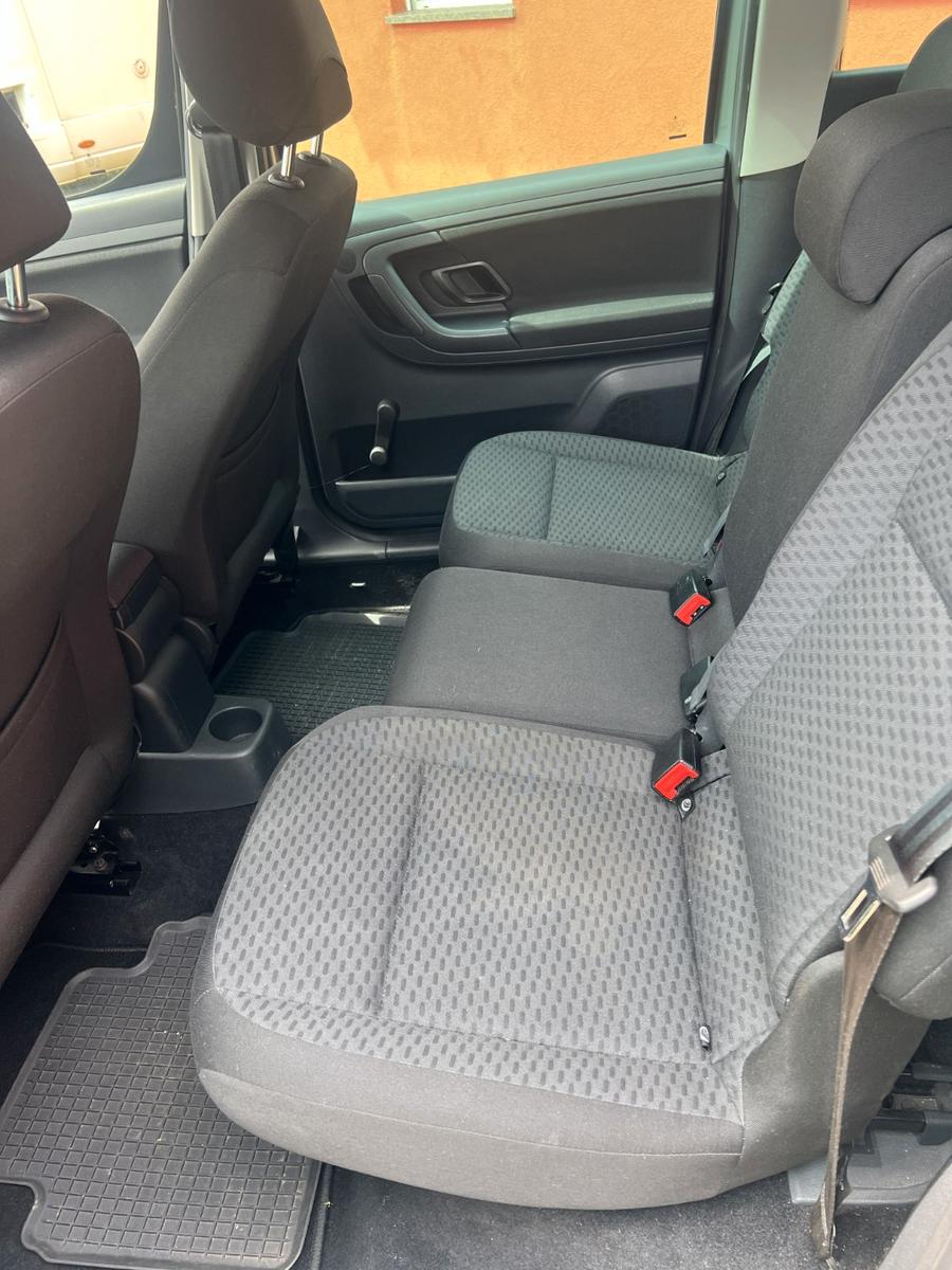 Skoda Roomster 2011 — photo 9
