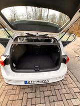 Volkswagen Golf VIII 1.5 TSI OPF 96kW Life Life - Volkswagen Golf: 9