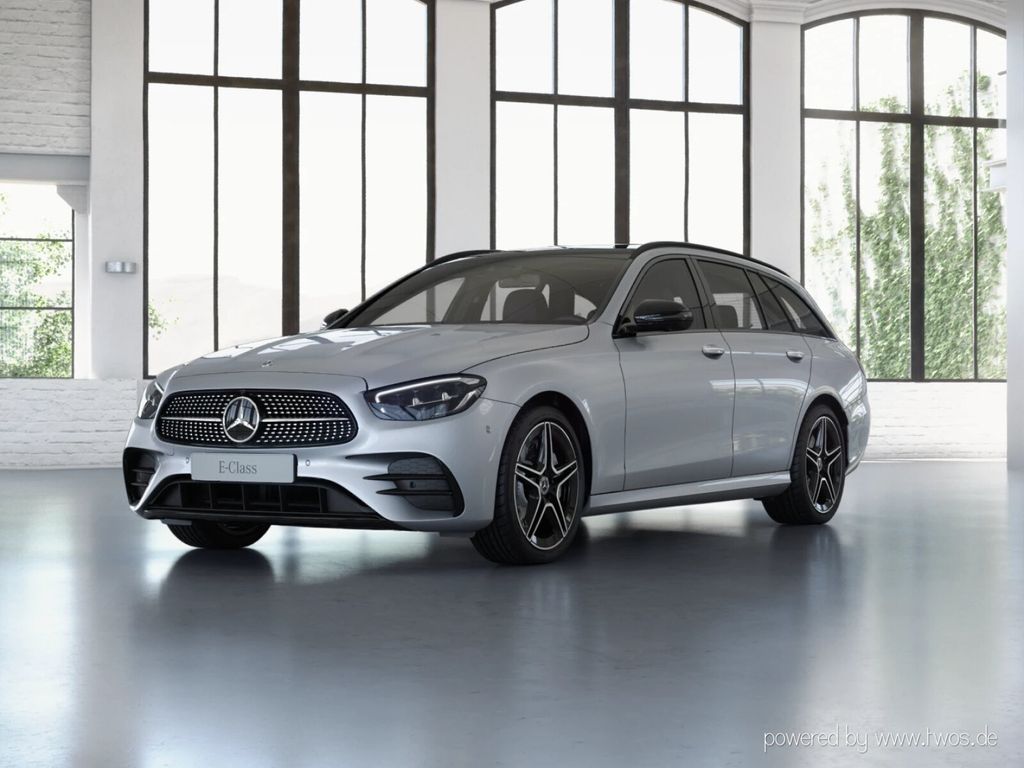 Image of Mercedes-Benz E 300