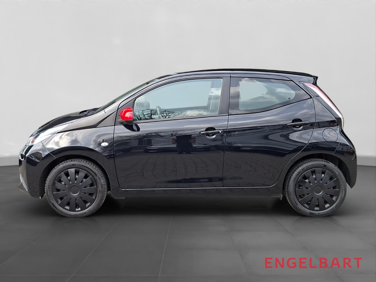 Toyota Aygo 1.0 X-Play Allwetterreifen