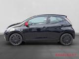 Toyota Aygo 1.0 X-Play Allwetterreifen - schwarze Toyota Aygo (X)