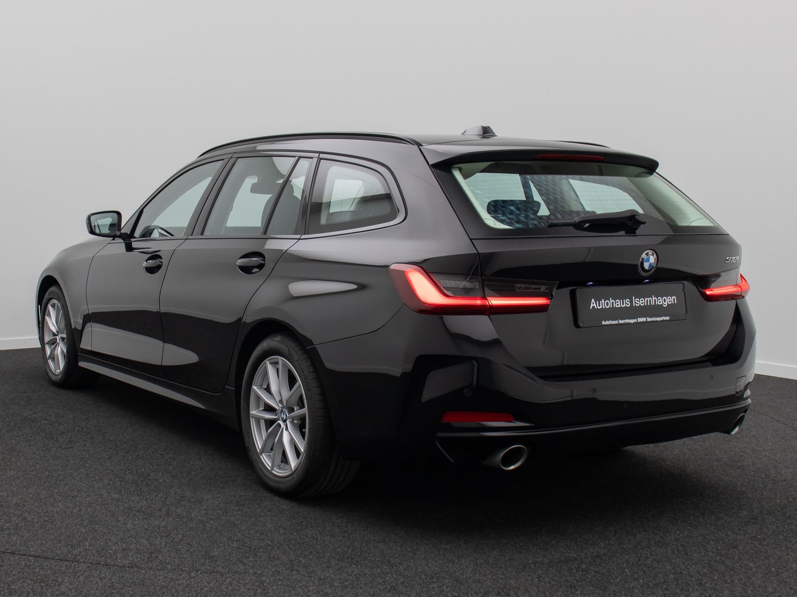 Fahrzeugabbildung BMW 318i Widscreen DAB Memory PDC GeschwindigReg