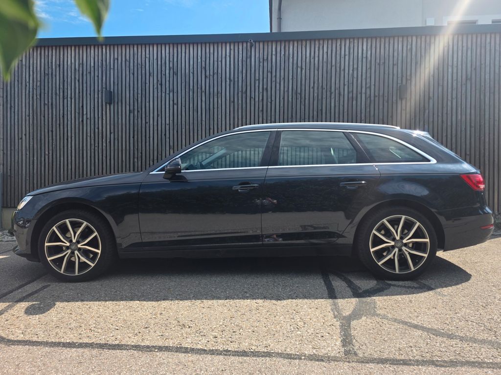 Image of Audi A4