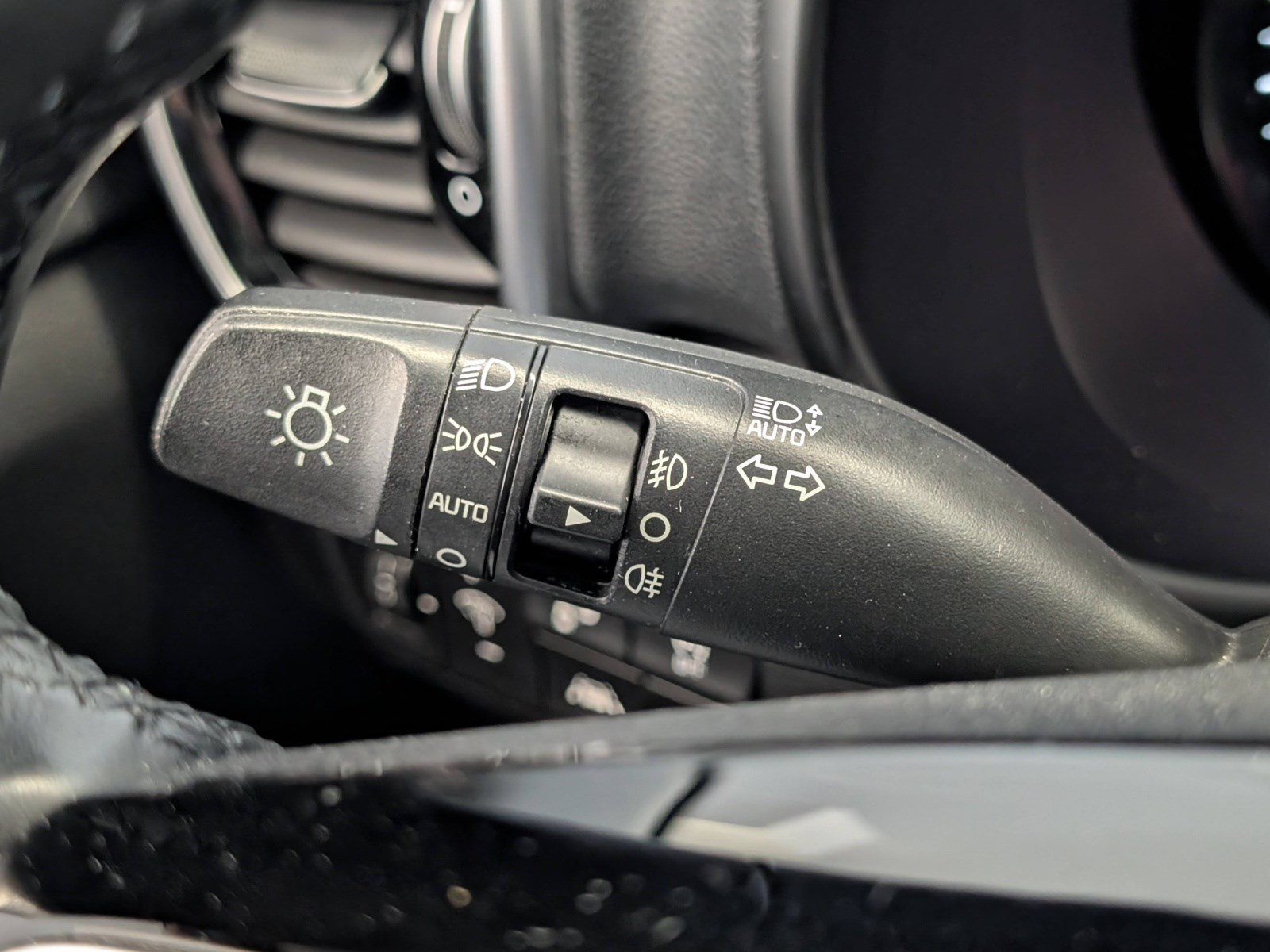 KIA Sportage  2.0 CRDi MHEV Platinum Edition 4WD – Bild 34