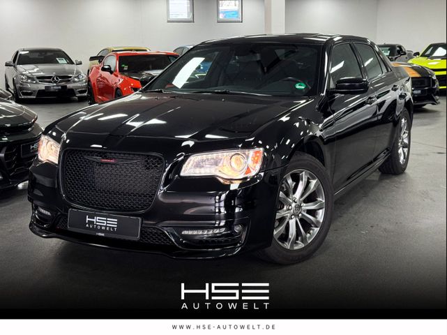 Chrysler 300C 3,6l V6 *LEDER / AUT / SZH*