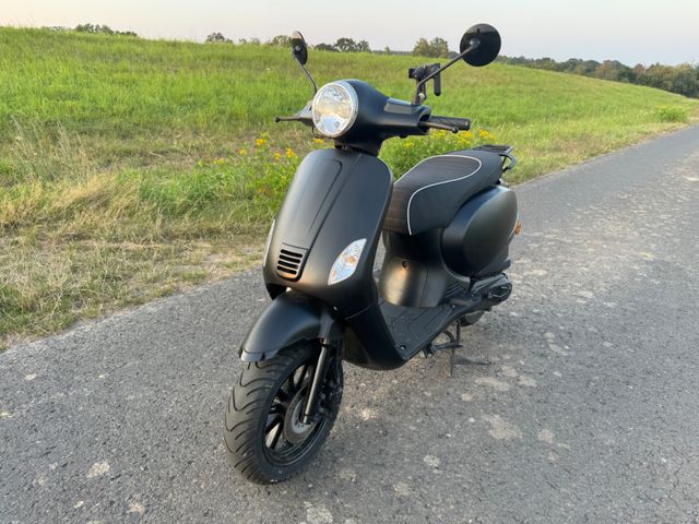 Vespa Longjia Ningbo 125ccm Vespa ähnlich