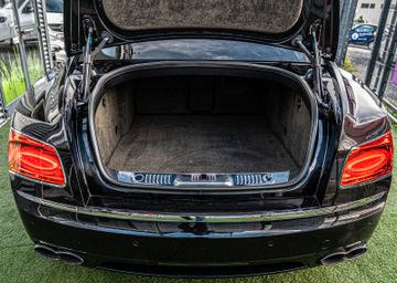 Fahrzeugabbildung Bentley Flying Spur 4.0 V8 PANO|CAM|LUFT|SHZ|SLF|KEYLES