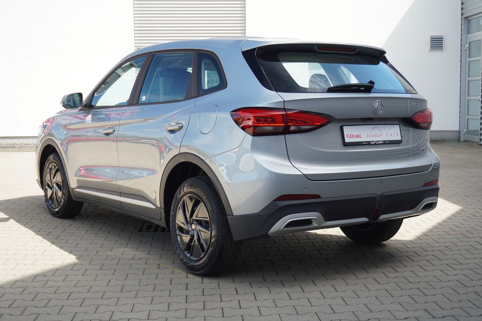 MG ZS