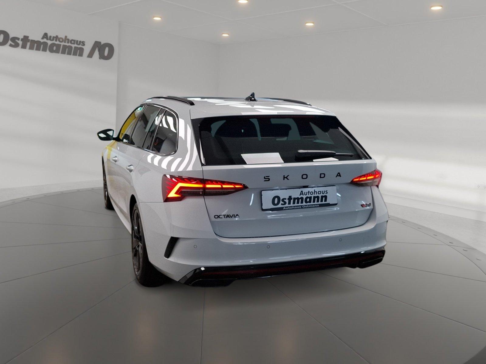 Skoda Octavia RS Combi 2.0 TSI AHK 360° Pano ACC