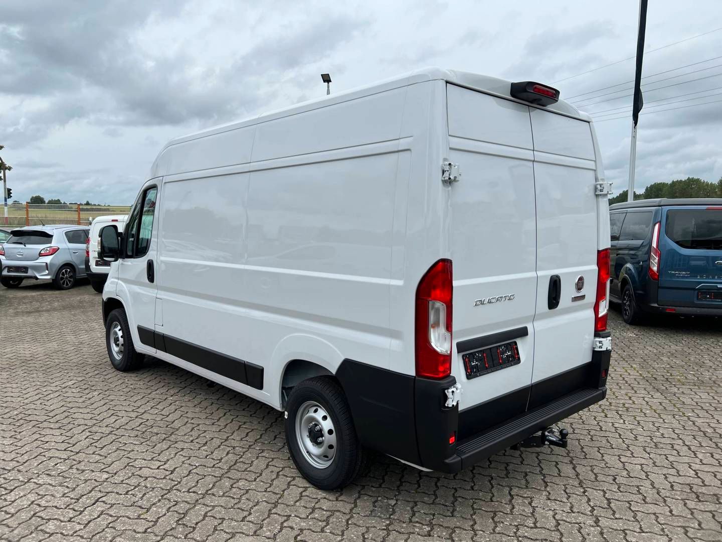 Fahrzeugabbildung Fiat DUCATO 35 L2H2 KAWA