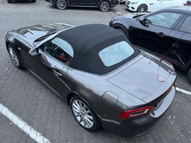 Fahrzeugabbildung Fiat 124 Spider Lusso BOSE RFK KLIMA NAVI SHZ