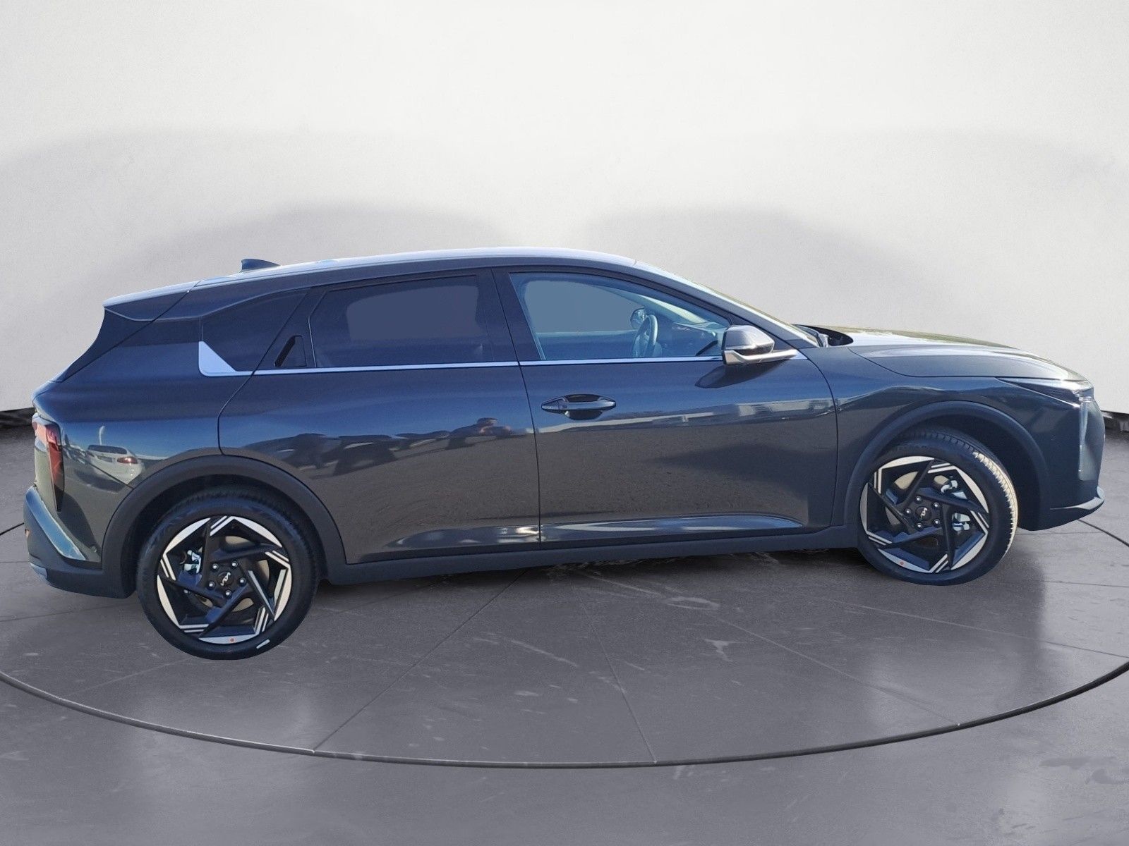Kia K4 - Bild 6