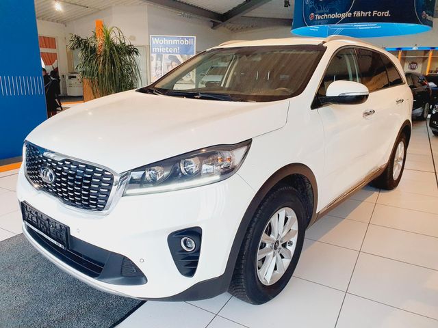 Kia Sorento 2.2 CRDi Vision 2WD Automatik PDC Tem...