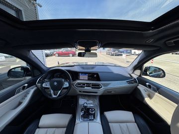 BMW X7 - 5
