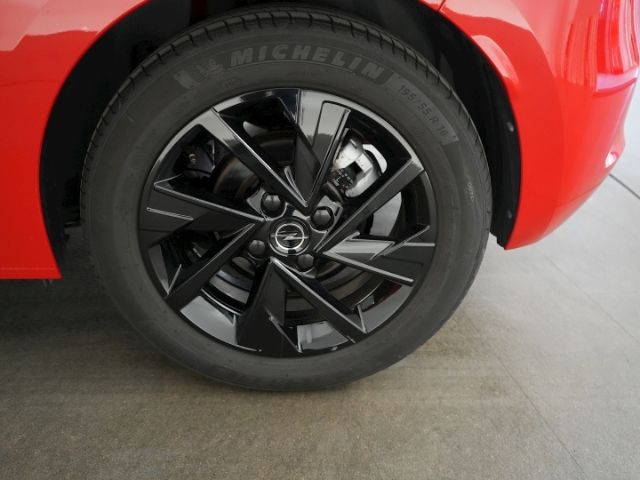 Corsa F FACELIFT YES+SITZ-/LENKRADHEIZUNG+LED-SC