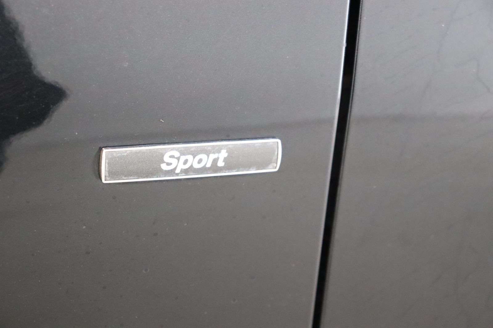 Fahrzeugabbildung BMW 118 d Sport-line * Bi-Xenon * PDC * Tempomat