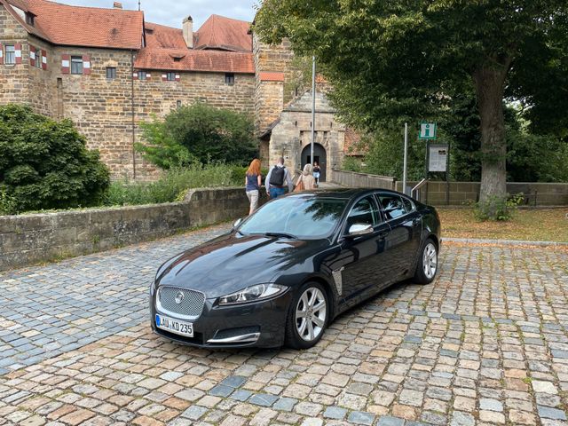 Jaguar XF 2.2 L Diesel  