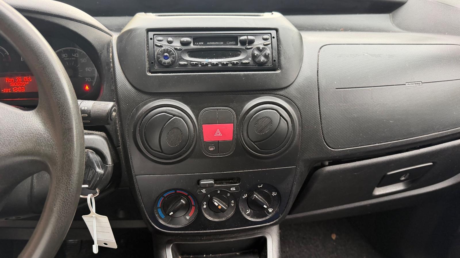 Fiat Fiorino 2012 — photo 16