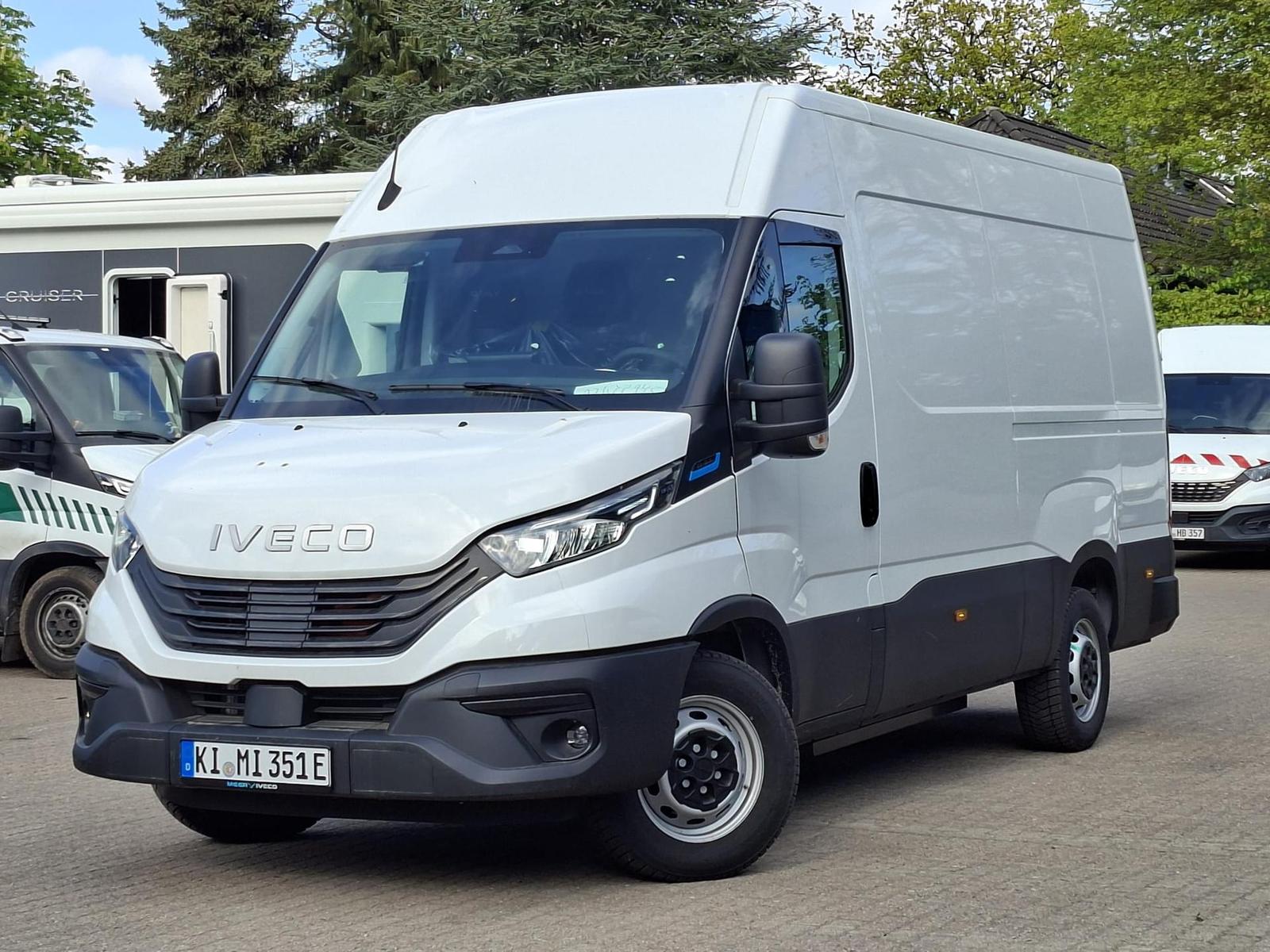 Iveco Daily 35S14E V *ASC AUSBAU*KAMERA*AHK*KLIMA*