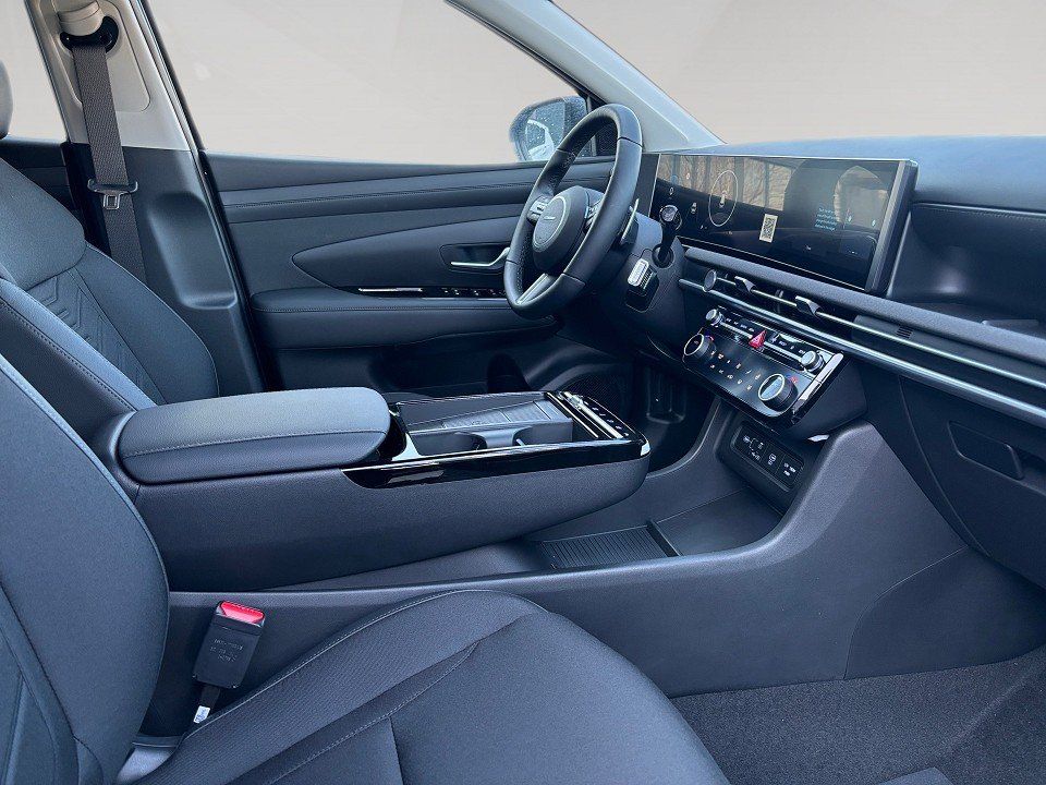 Fahrzeugabbildung Hyundai TUCSON Plug-in TREND LED