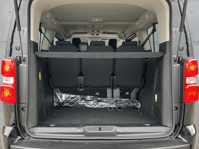 Toyota Proace Verso 2,2-l-D L2 (8-Si.) Autm. Teampla