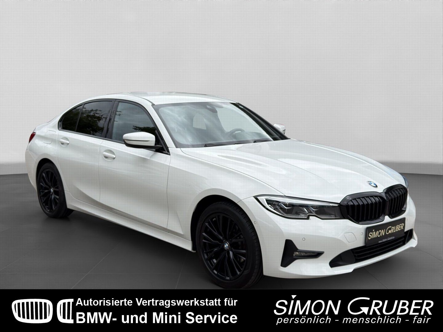 Fahrzeugabbildung BMW 318 i Adv Shadow HUD SHZ Innovationspaket Kamera