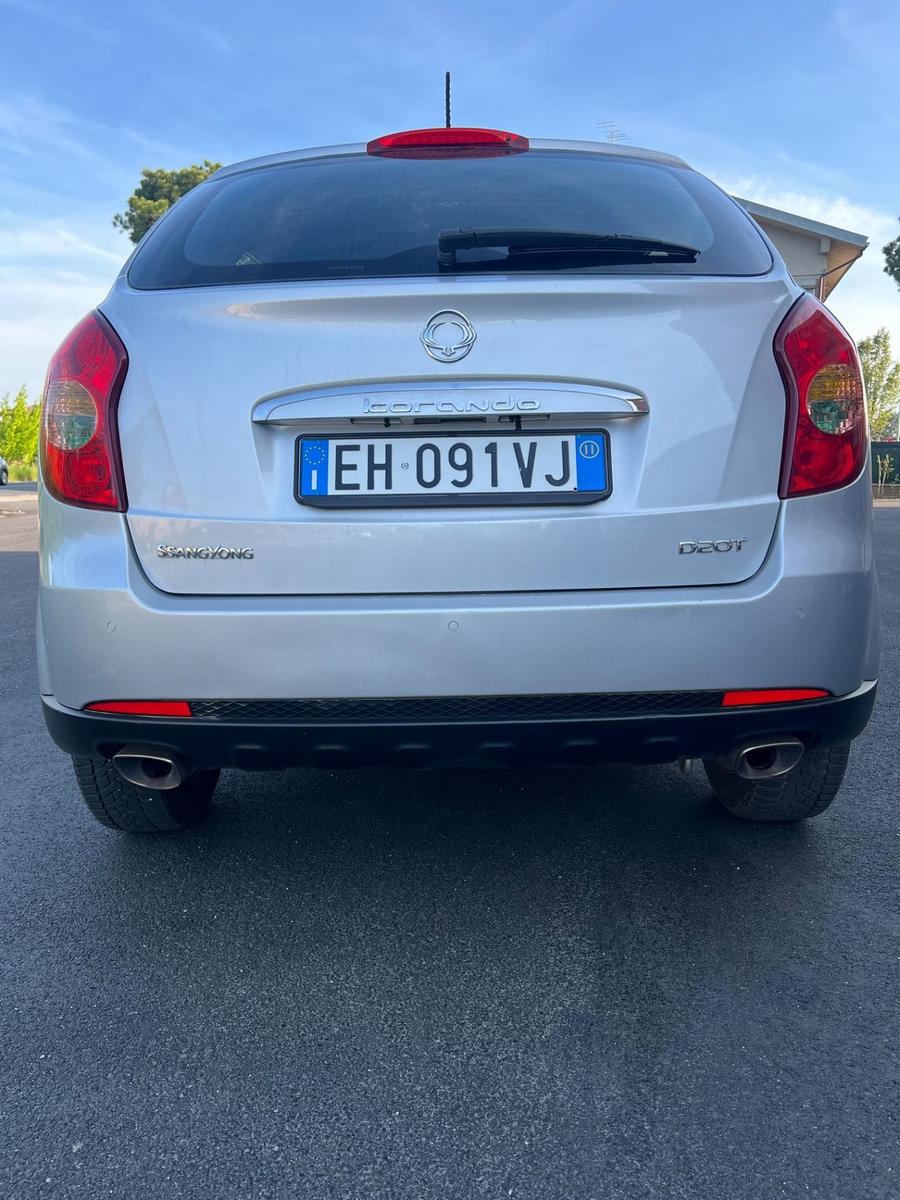 SsangYong Korando 2011 — photo 9